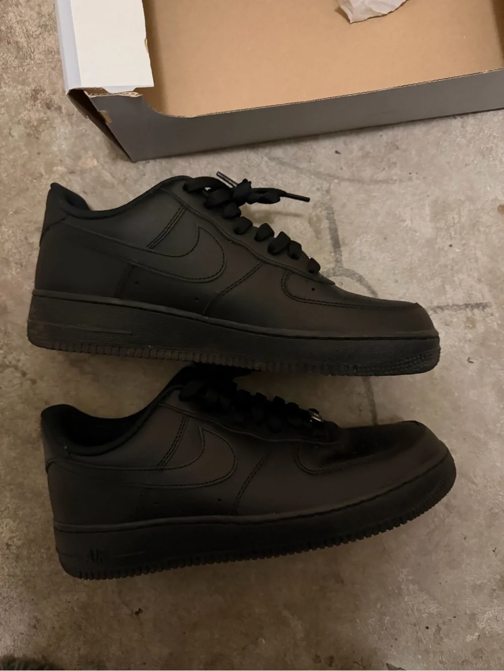 Nike all black